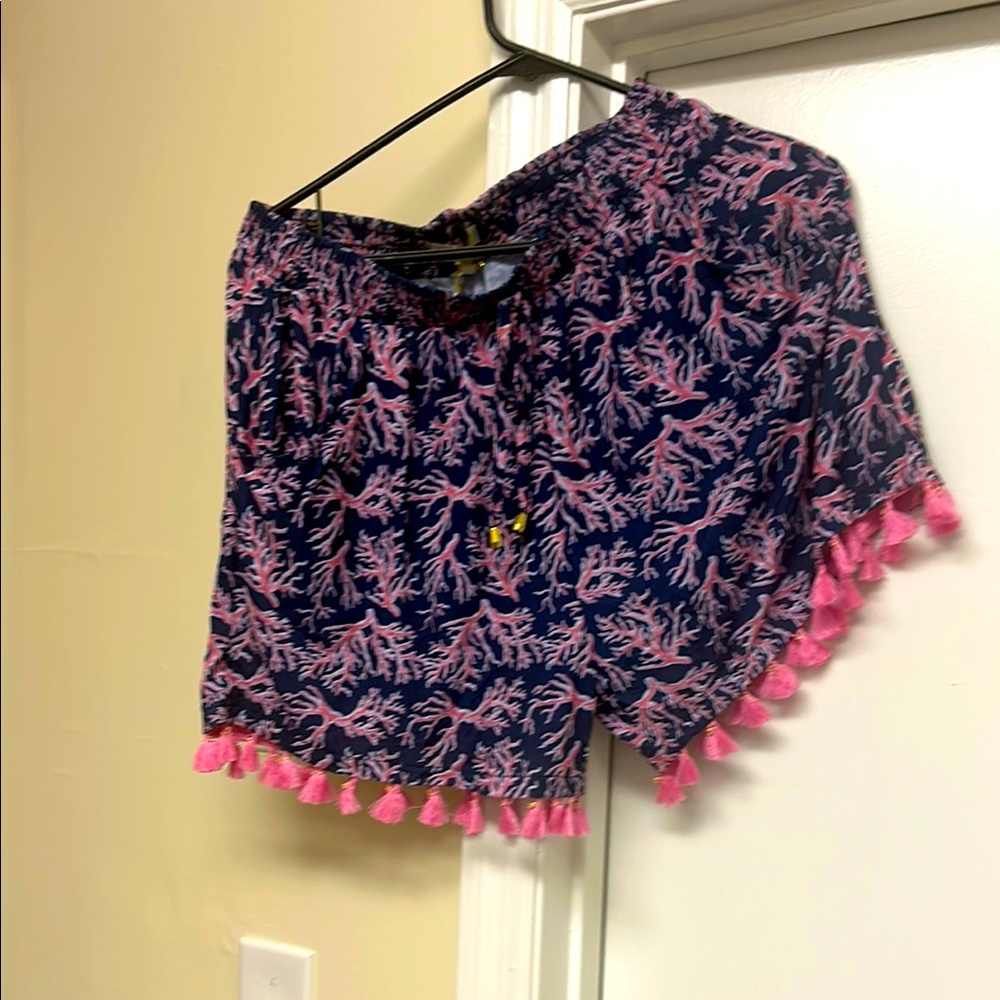 Simply Southern, Navy and Pink Coral Print Shorts with Tassels.NWT